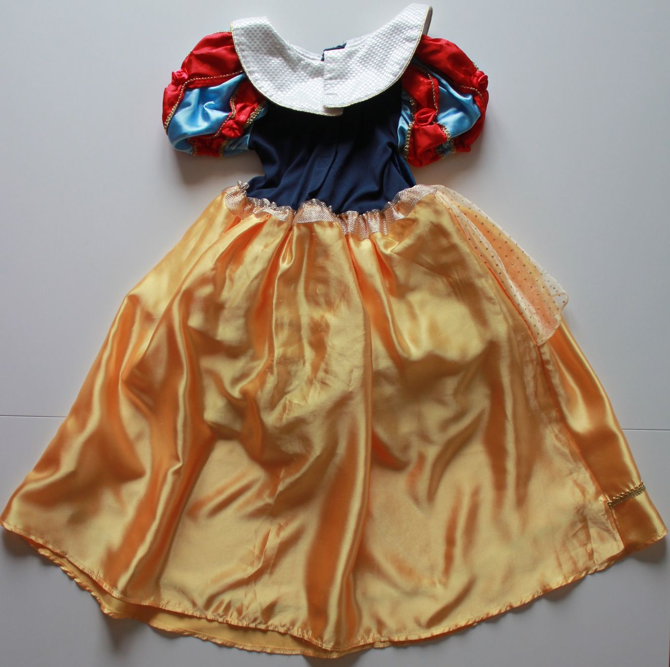 Kostüme: Costume Blanche neige / Schneewittchen t. 5 - 6 ans – Gebraucht aus Peseux von CoolShoping 5