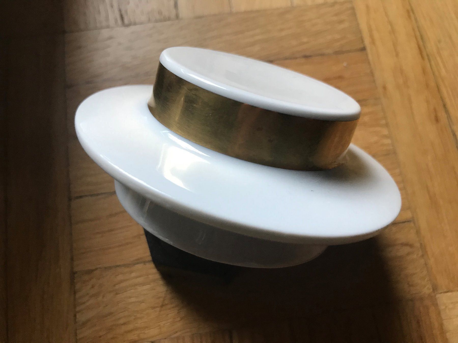 Melitta Set di piatti: Deckel v. Kaffeeservice Melitta Hamburg – Usato da Basel venduto da jillybean