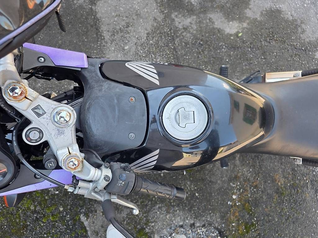 Honda Strada: Honda CBR 125cc - Occasion à saisir – Usato da St-Gingolph venduto da Caapii 3