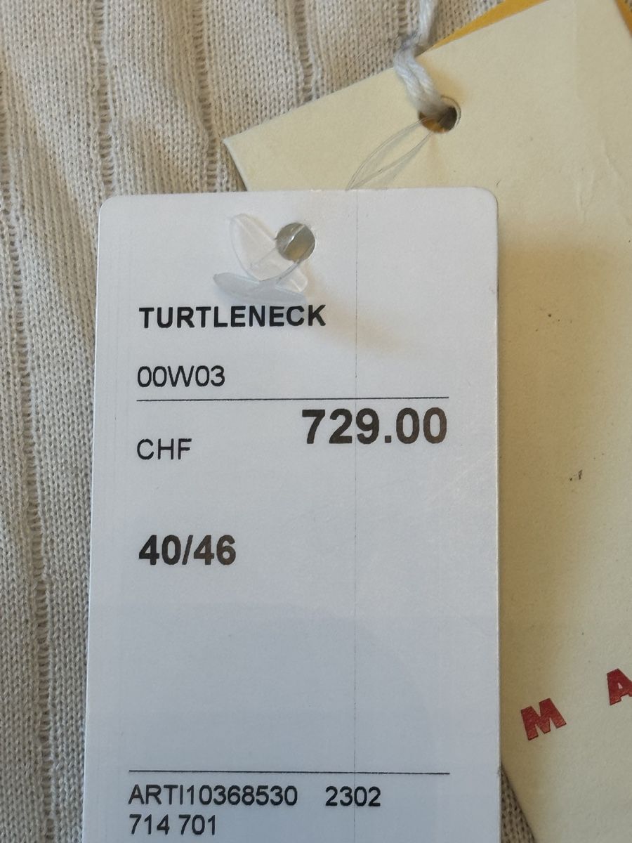 Marni Pullover & Sweatshirts: MARNI – Neu und originalverpackt aus Sattel von Zlata1 1