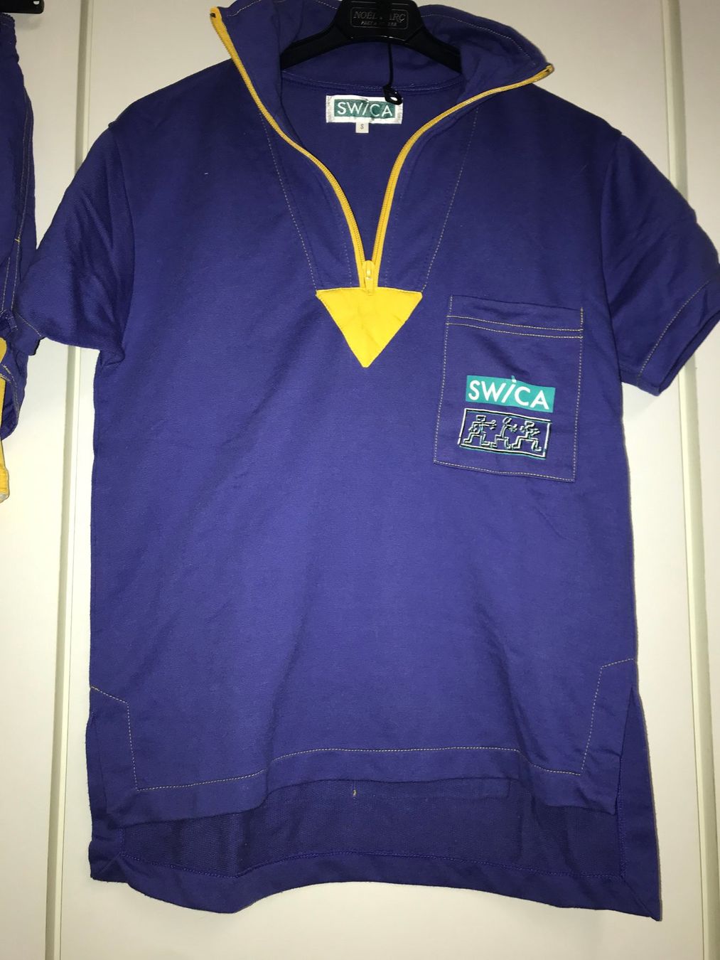 Canottiere & Pantaloni: Fahrraddress – Usato da Zumikon venduto da Uranus88 1