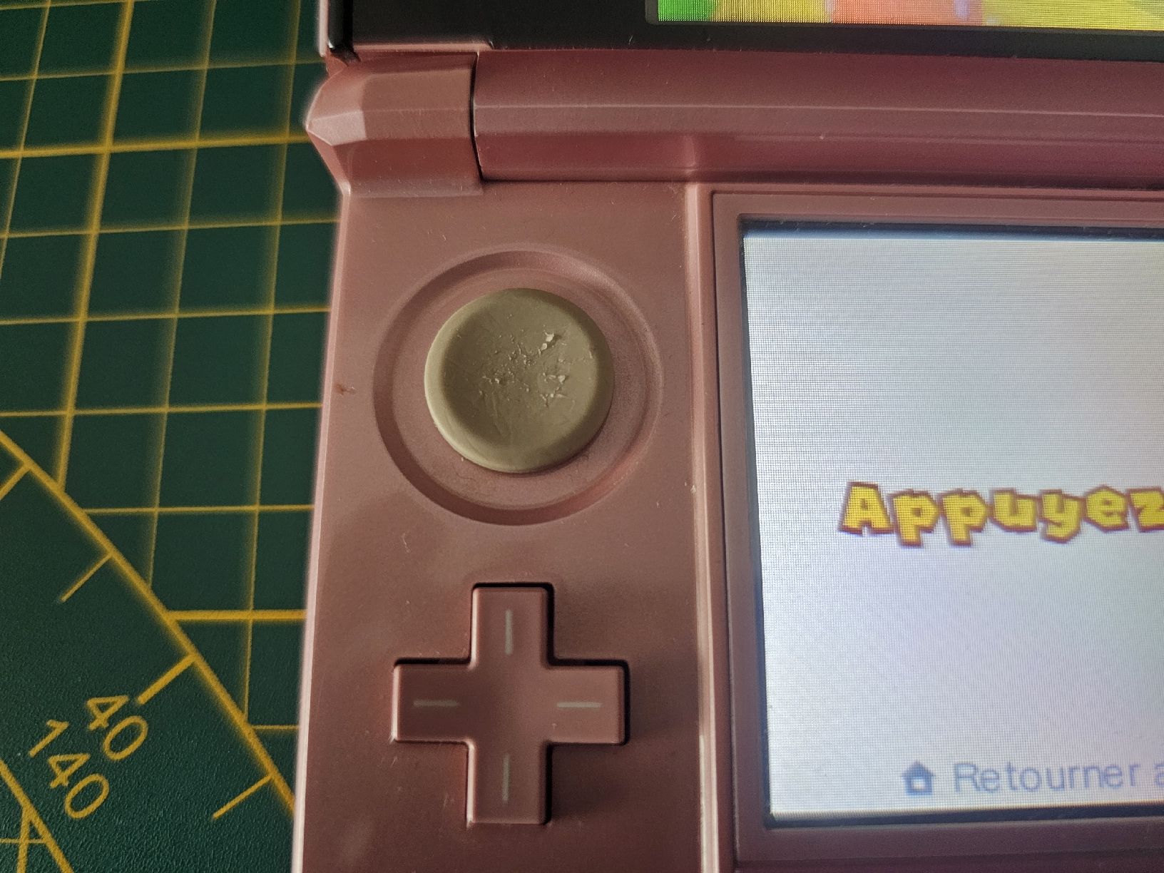 Nintendo Console: console nintendo 3ds classic rose fonctionnel – Usato da Genève venduto da FlamminGorilla 4