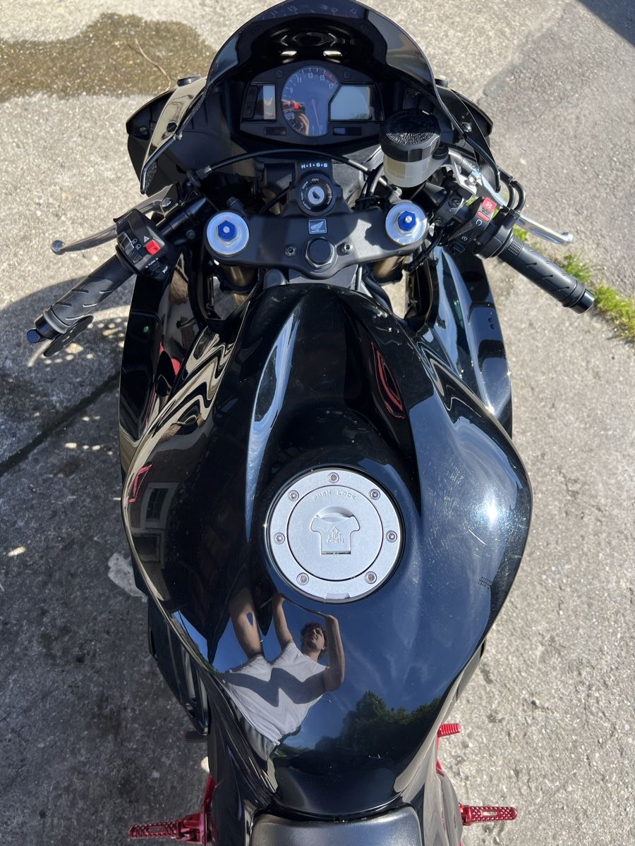 Honda Strada: Honda CBR 600 RR ABS – Usato da Hermrigen venduto da Snickers29 2