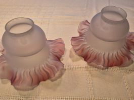 2 verres de lampe anciens