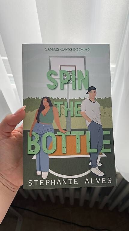 Libri: Stephanie Alves - Spin The Bottle – Usato da Diepoldsau venduto da jessie.lena