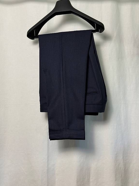 Completi, tute sportive e funzionali: Anzug Vitale Barberis  – Usato da Schaffhausen venduto da Jan_11 4