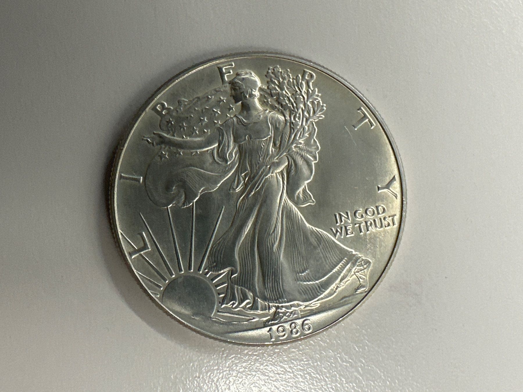 Tutti le monete: 1 Unze Silber American Eagle 1986 – Usato da Herisau venduto da herau