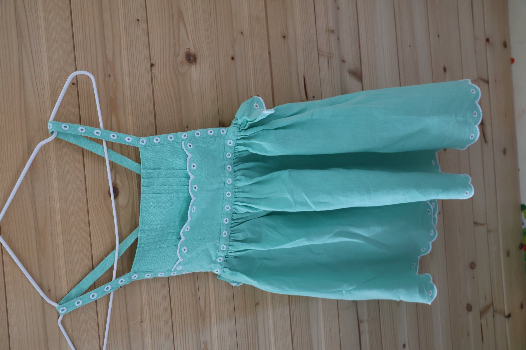 Vestiti & Gonne: MÄDCHEN STELLA MC CARTNEY 8Y KLEID – Usato da Balzers venduto da MinimenschMia 4
