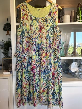 Sommerkleid 5  44 Damen sehr leicht