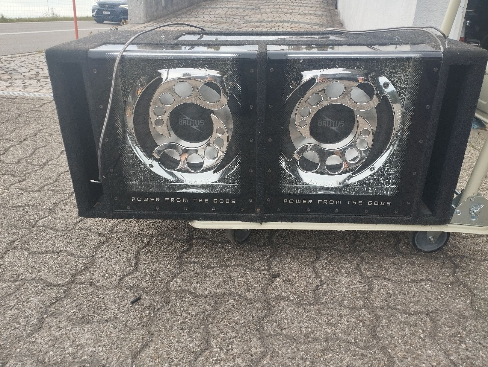 Casse acustiche: Subwoofer Hifonics – Usato da Neuhaus SG venduto da jon_8t8s 1