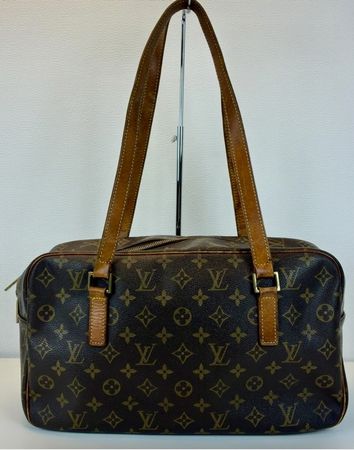 LOUIS VUITTON Cite GM Tote Bag
