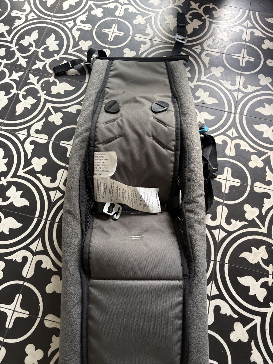 Thule Ersatzteile: Thule Infant Sling – Gebraucht aus Biel/Bienne von Milenegc 3