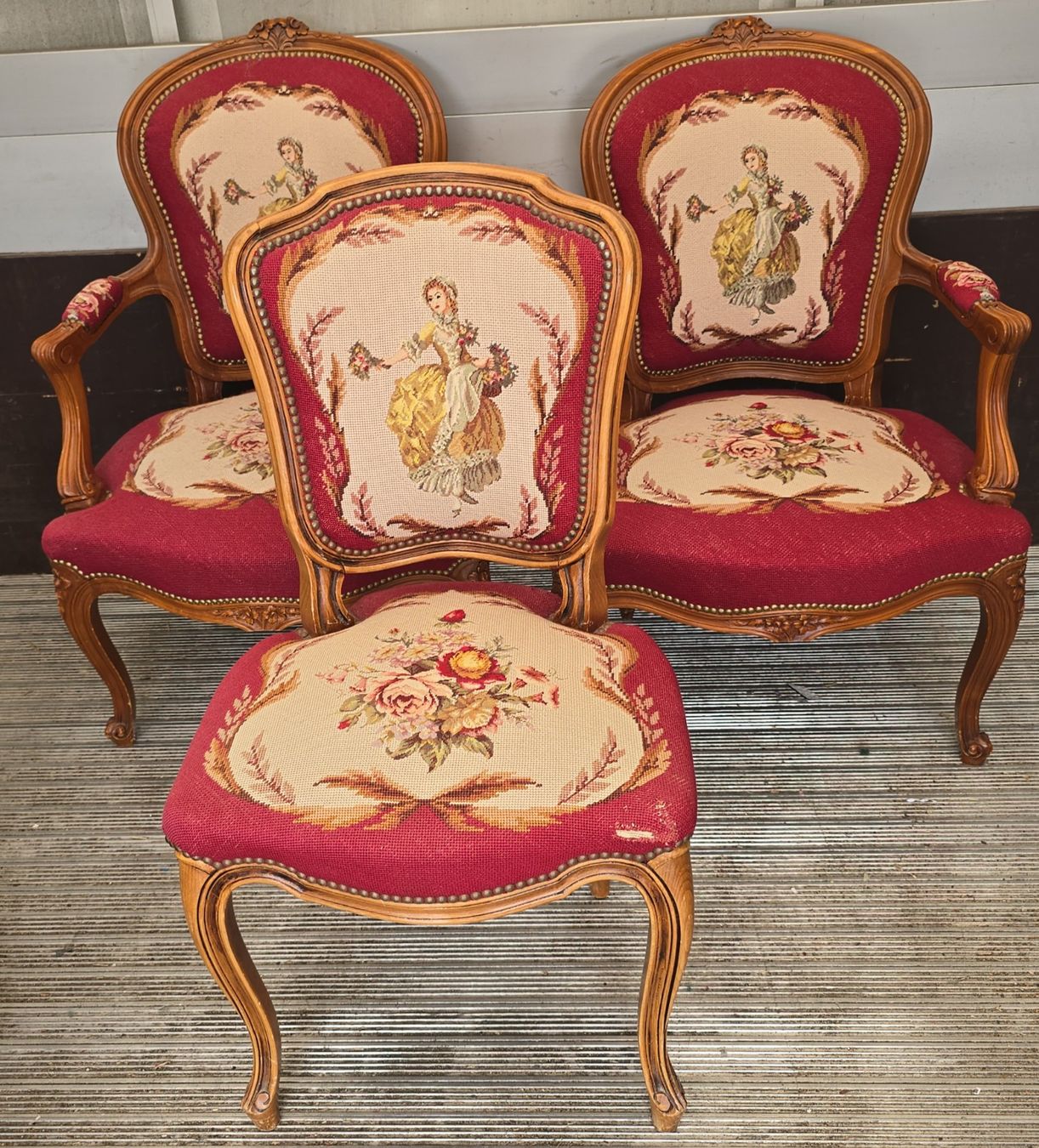 Chaises: Chaises vintages. – D'occasion à sion par dja_wz9d
