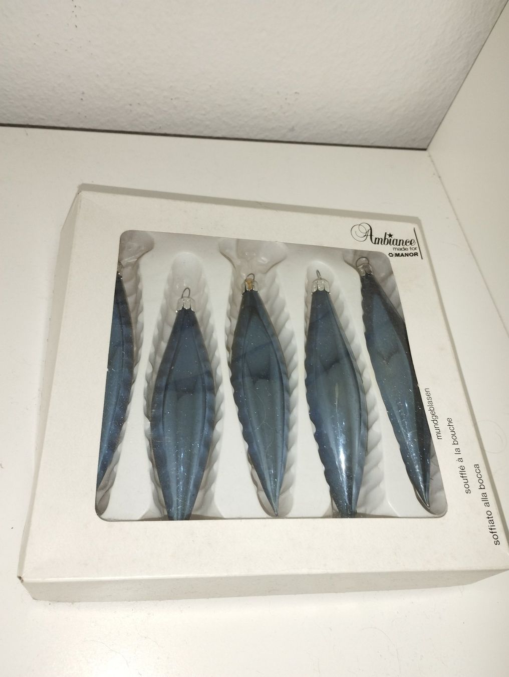 Tutte le decorazioni: 5 blaue Christbaumkugeln,Alles muss raus – Usato da Biberist venduto da DerRegenbogenfisch 2