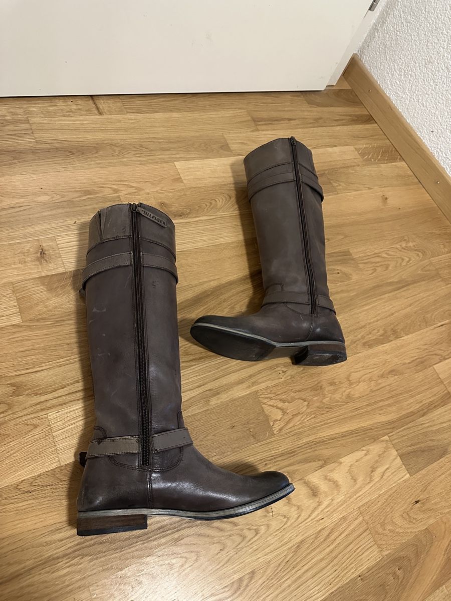 Tommy Hilfiger Scarpe da donna: Tommy Hilfiger Lederstiefel, Gr. 38 – Nuovo (secondo la descrizione) da Bolligen venduto da Bluejean1 3