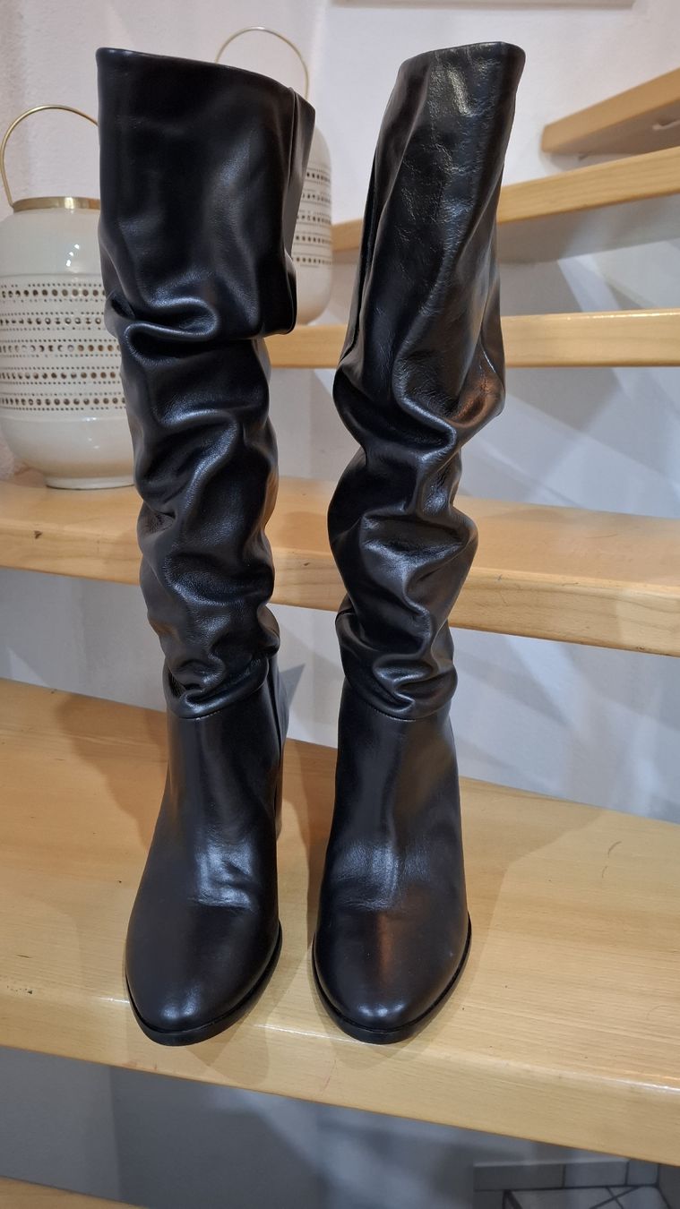Scarpe da donna: Stiefel Pollini Gr. 40 – Usato da Balzers venduto da mackfose 3
