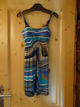 Sommerkleid mit integrierten Brust Pads Gr. XS/34 - 260365