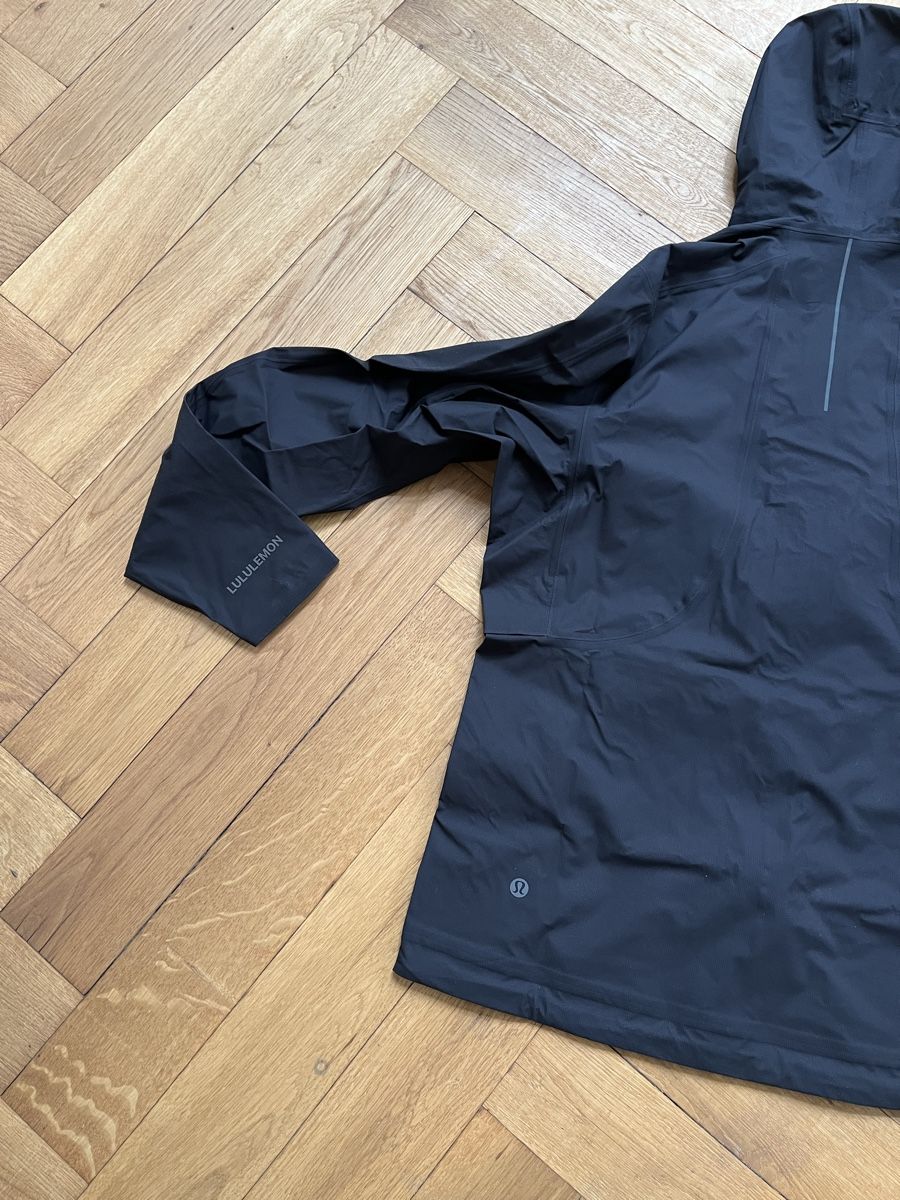 Lululemon Giacche: Neue Lululemon Windjacke – Nuovo (secondo la descrizione) da Zürich venduto da cat_rsn7 3
