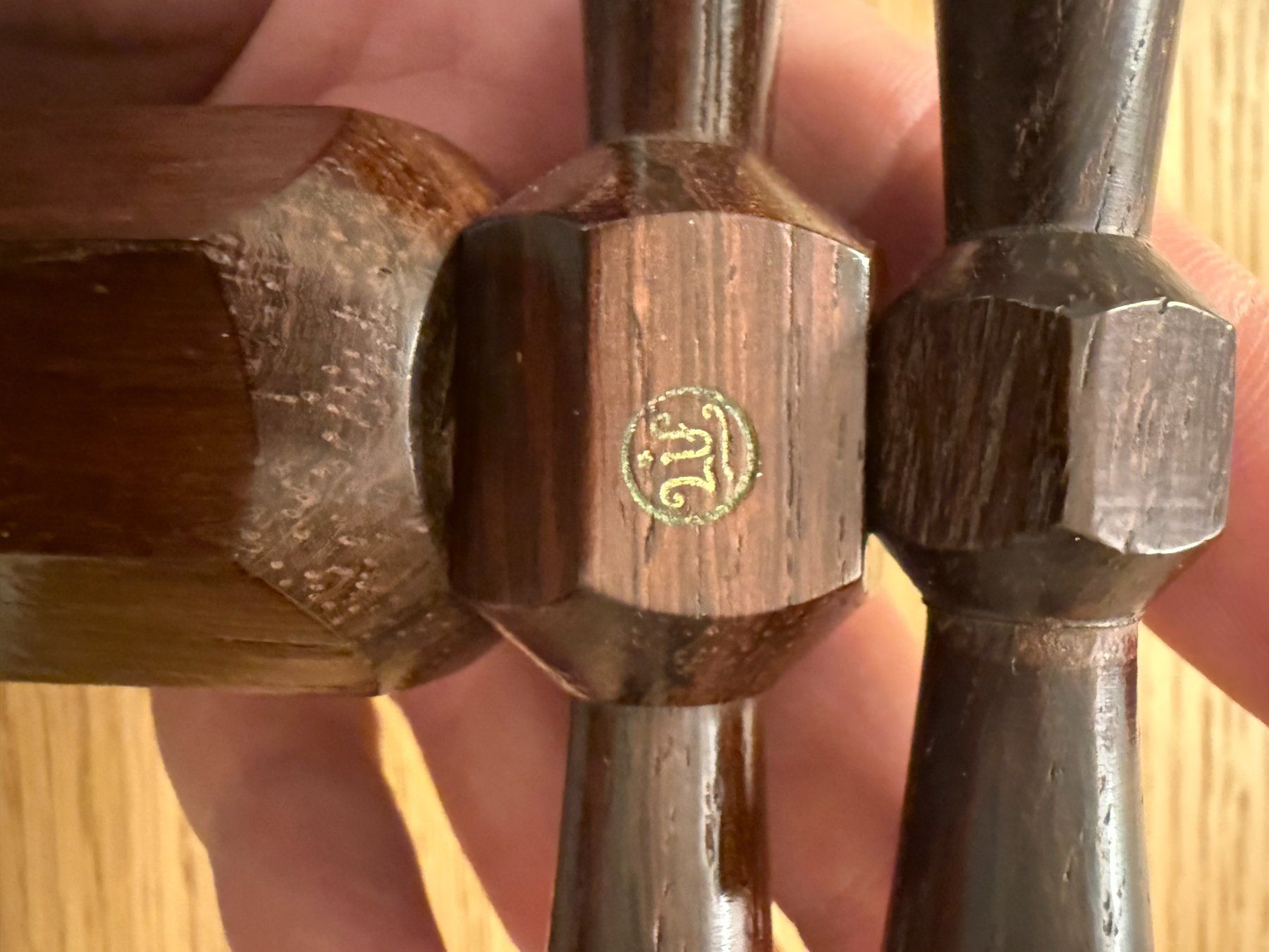 Apribottiglie & Tappi per chiusura: Tire-bouchon ancien en bois – Usato da Kloten venduto da Mumiiin 4