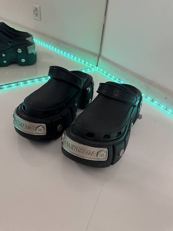 Balenciaga Scarpe da uomo: Original Balenciaga Crocs Size 41 – Usato da Zürich venduto da reg91 4