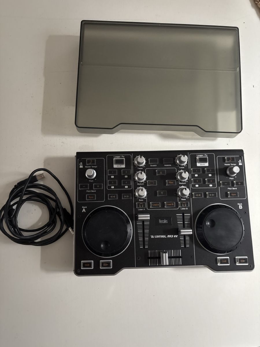 Hercules Mischpulte: DJ Controller Hercules Control MP3 e2 USB – Gebraucht aus Zürich von dsc_py62 1