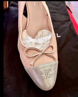 Chanel-Schuhe, klassisch-elegante High Heels hellrosa silber