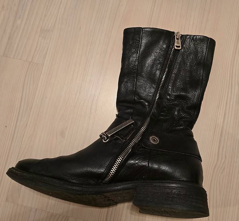 Chaussures femmes: Boots – D'occasion à Gutenswil par evita.64 2