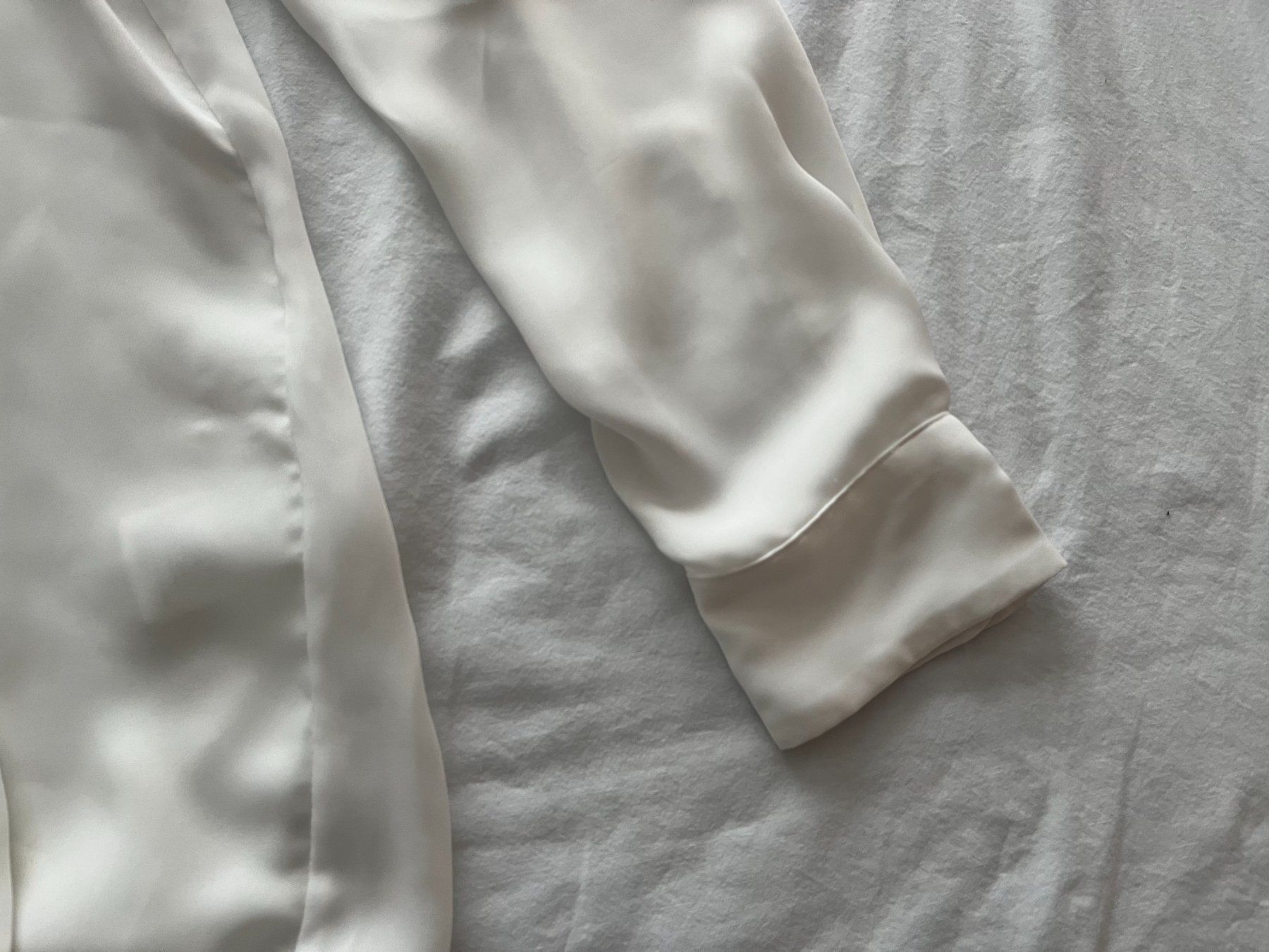 H&M Camicette: Damen Bluse "H&M" Farbe weiss Grösse 36 – Usato da Jona venduto da Flexer02 3