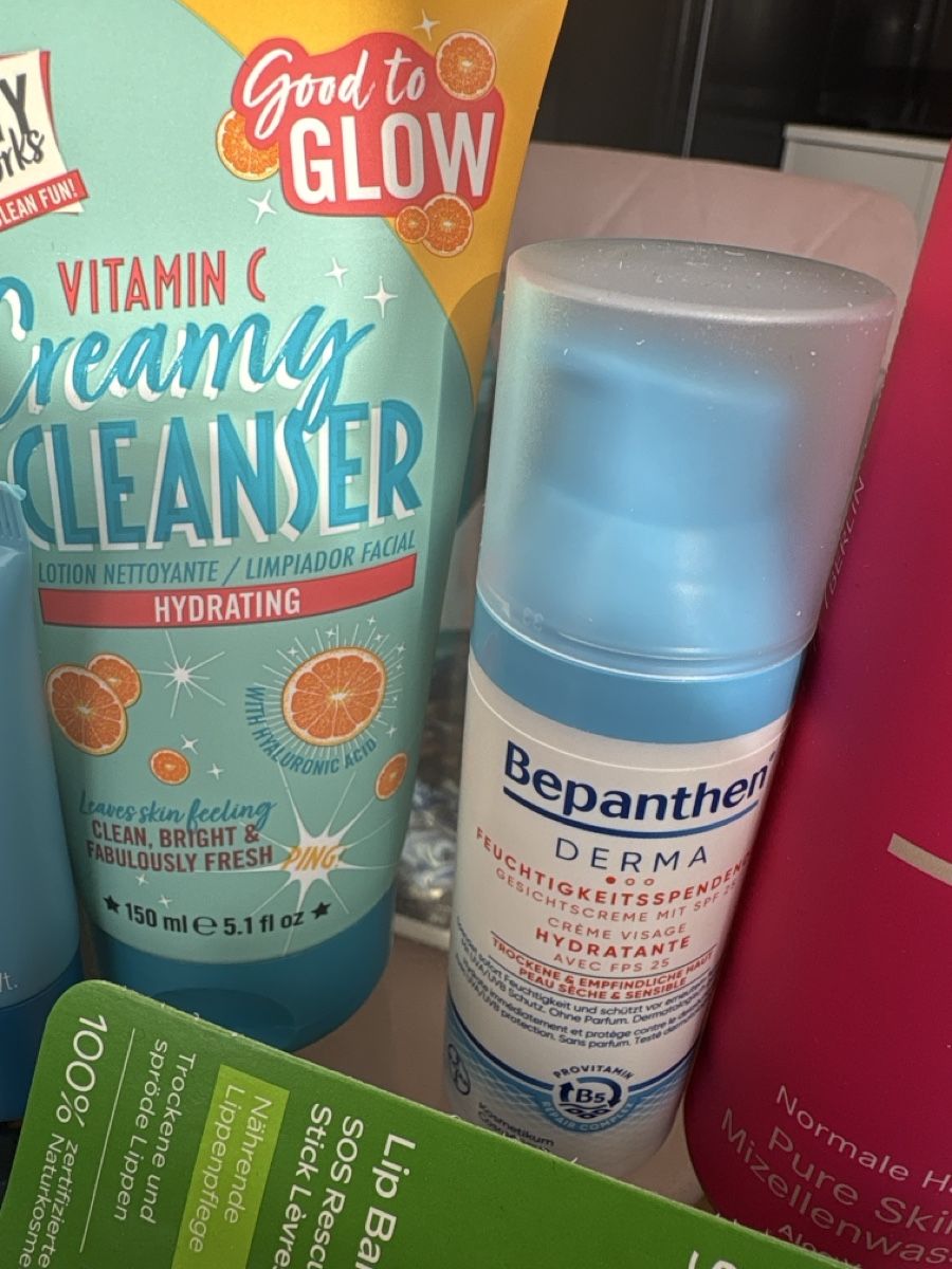 Cura del viso: Produits de beauté neuf  – Nuovo e nell'imballaggio originale da Lausanne venduto da sio_7ckb 2