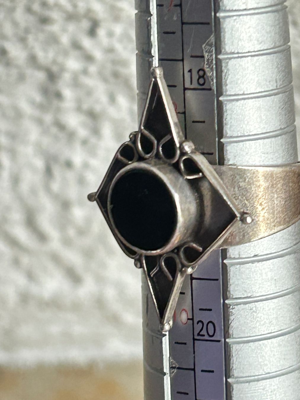 Onyx Anelli: Silberring mit Onyx Spitz (Grösse 59.5) – Usato da Laufen venduto da Bellavitaboom 8