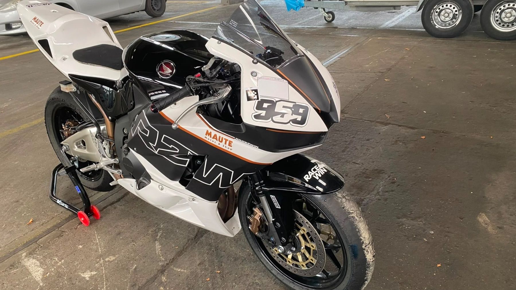 Honda Route: Honda CBR 600 RA – D'occasion à Wil SG par 368204 3