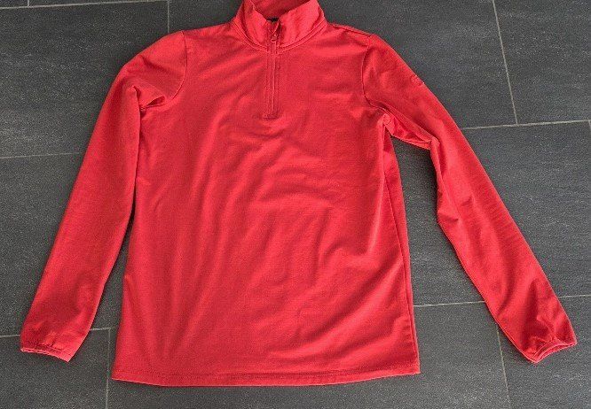 T-shirt: Ski Langarmshirt Gr. 164/170 – Usato da Oberegg venduto da Roberto24 1