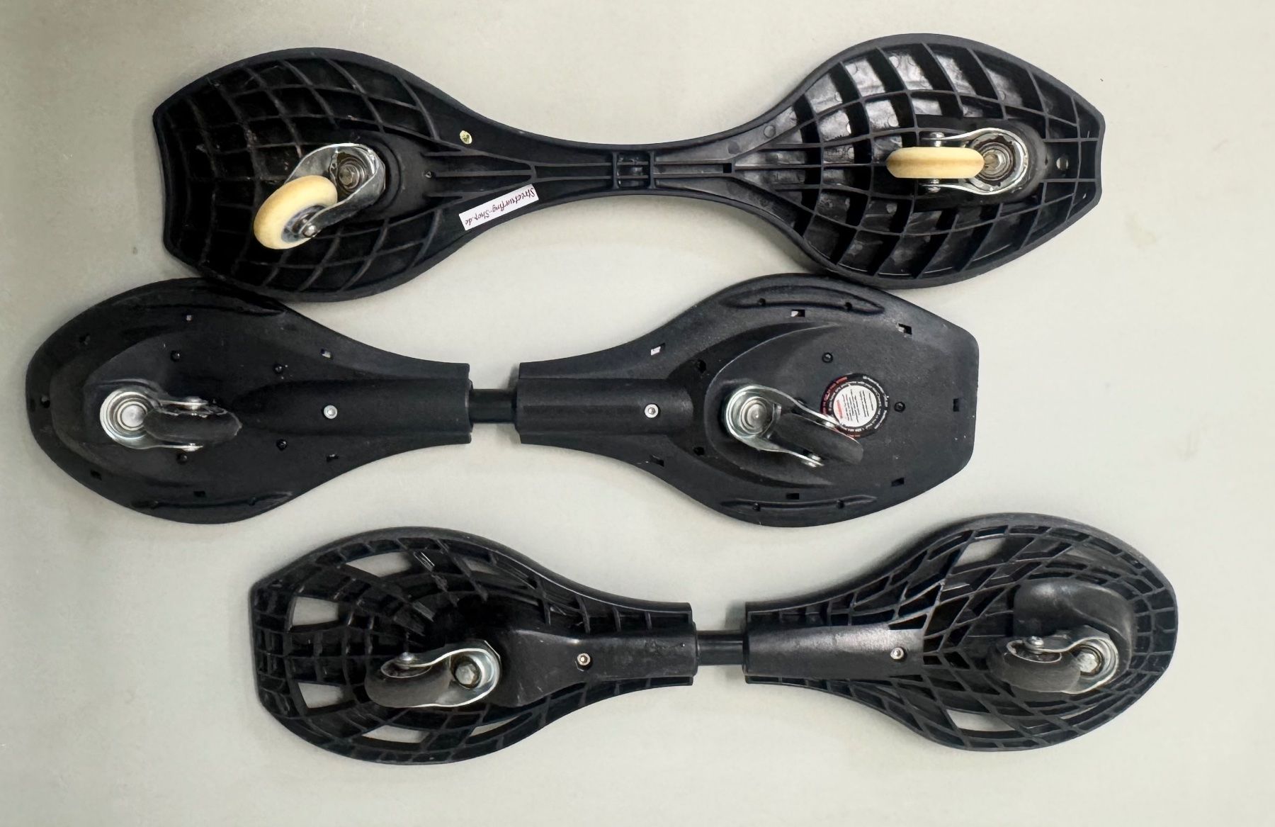 Skateboards: Maxboard - Waveboard (3er Set) – D'occasion à Nottwil par Sukhoi 1