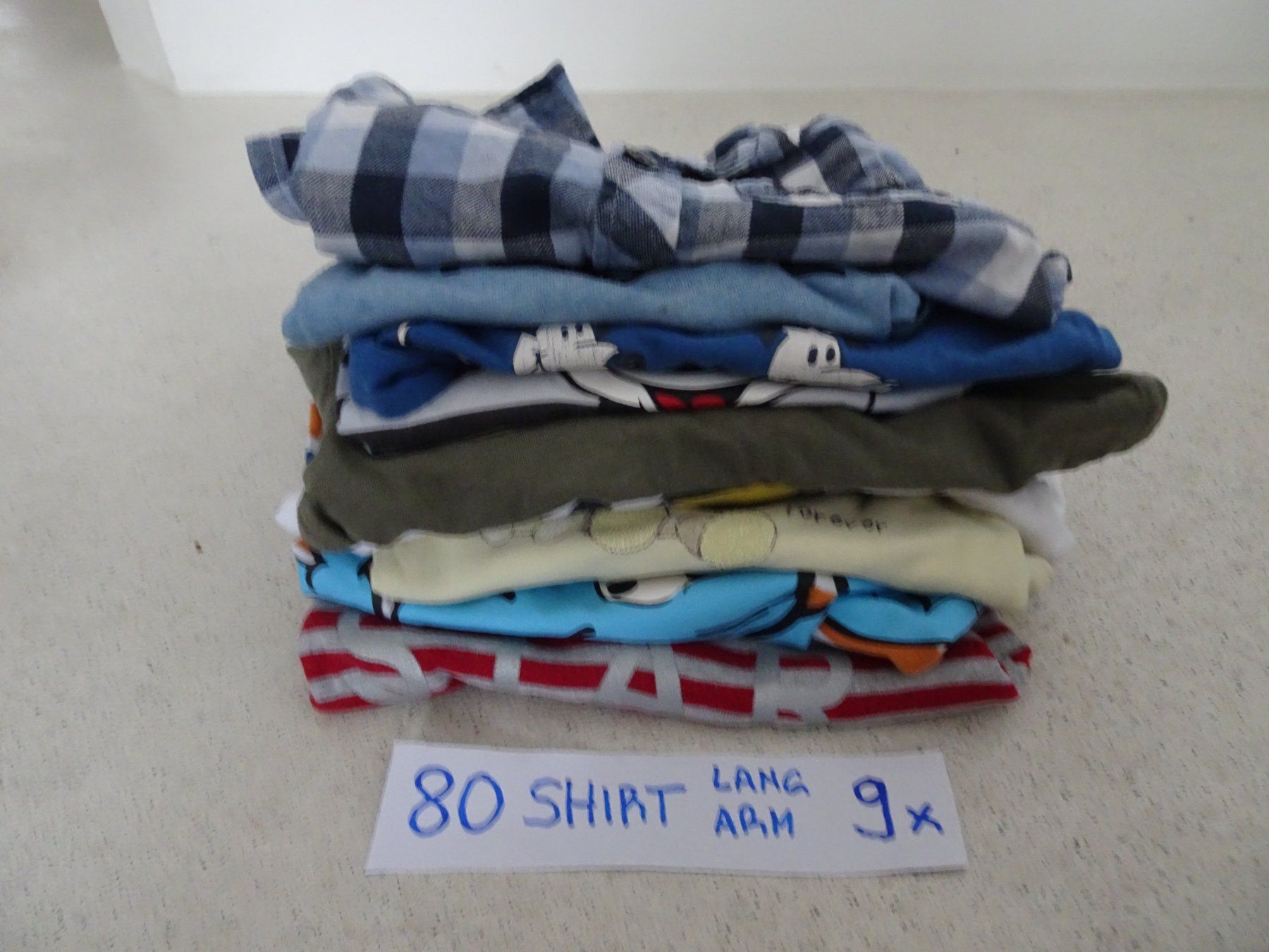 Lotti & Set di vestiti: 29 KINDERKLEIDER Junge Grösse 80 – Usato da St. Gallen venduto da nataraj 4
