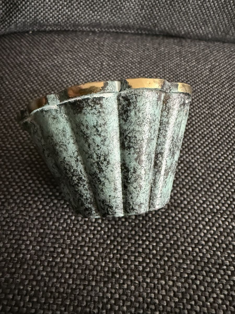 Portacenere: Bronze Aschenbecher schön patiniert 1950er – Usato da Buchs SG venduto da and_d8tp 2