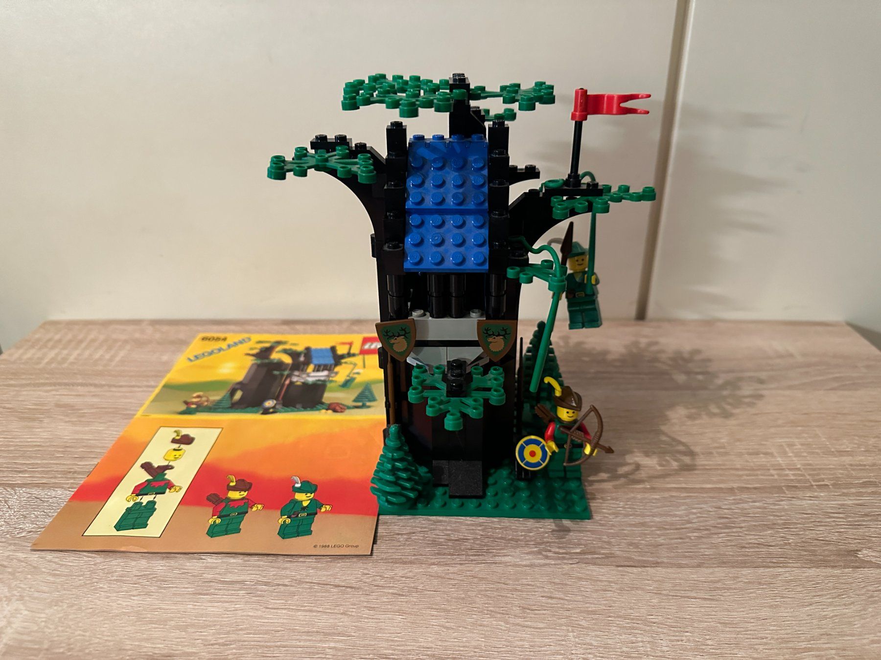 Lego Baukästen: LEGO Ritter 6054 Forestmen's Hideout – Gebraucht aus Basel von Don-Angel