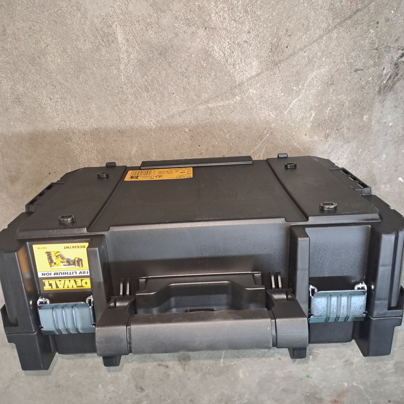 Valises de voyage: Dewalt Koffer – D'occasion à Laufen par FredyR01 3