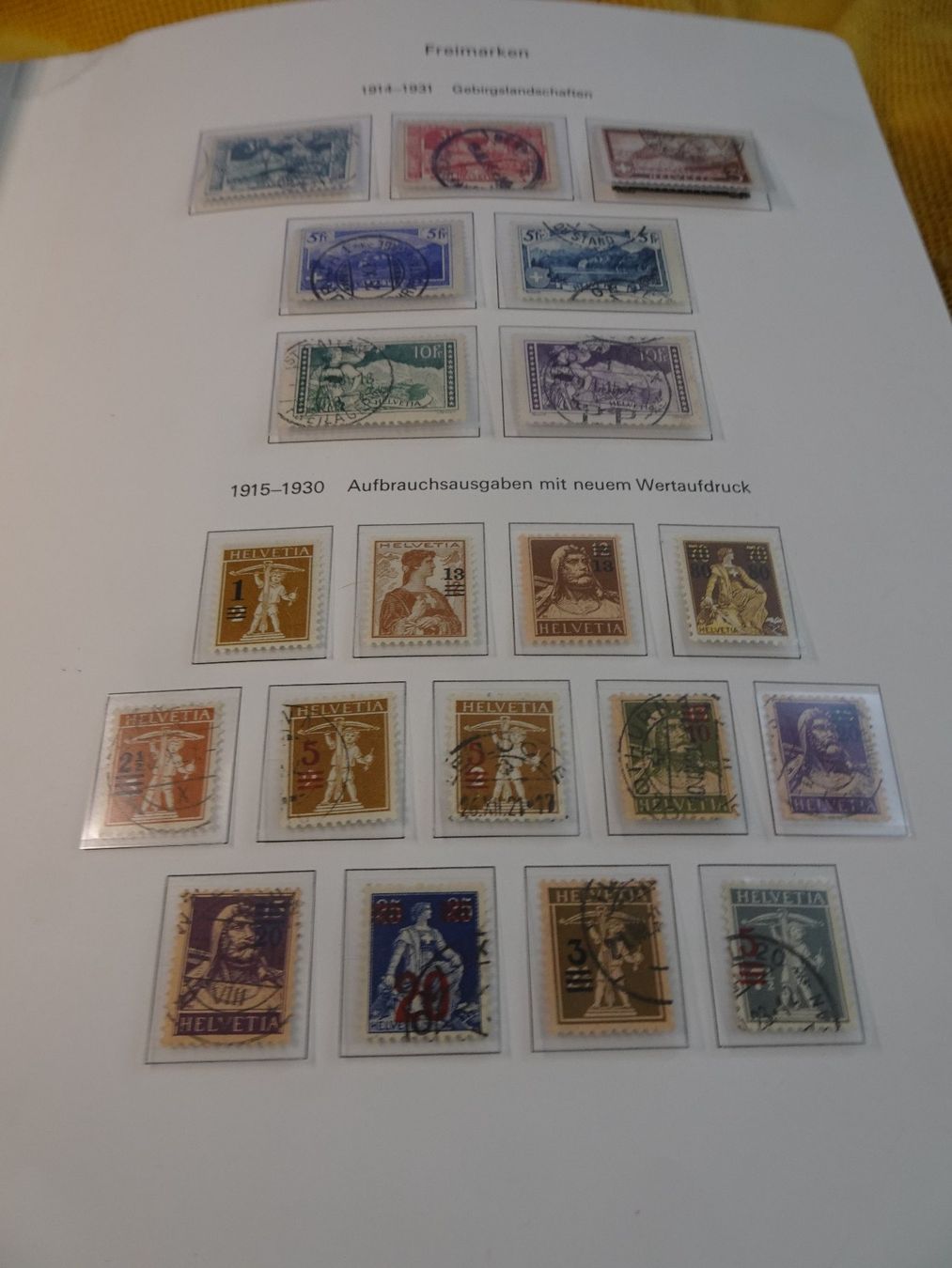 Tutti i francobolli: SAMMLUNG FREIMARKEN ab 1914 bis 2001 complet, MIT PAX SATZ – Usato da Eschenbach SG venduto da eDaisy 1