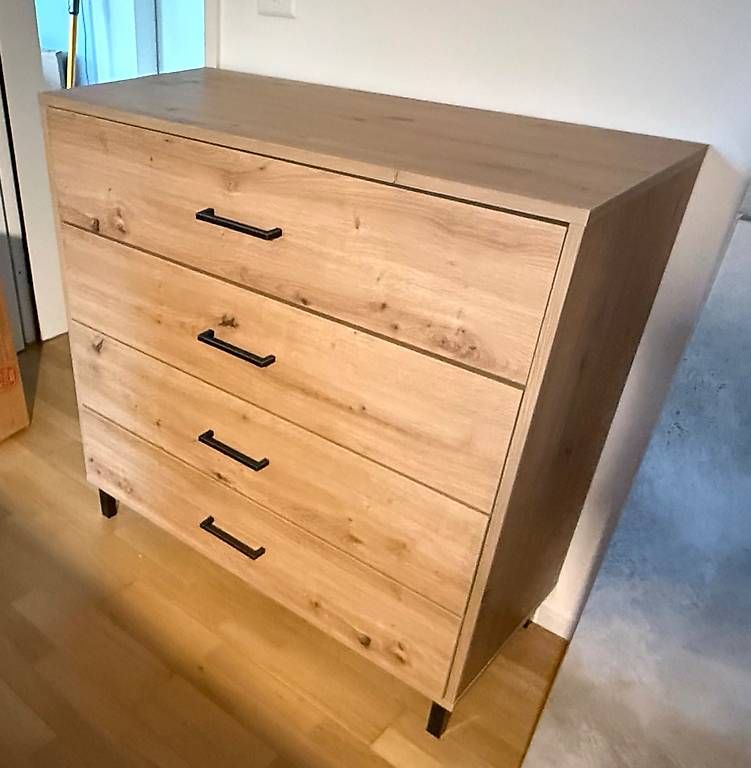 Cassettiere: Kommode, Dekor Eiche Artisan, 93 x 90 x 40 cm – Usato da Herrenschwanden venduto da Mar_Wy 1
