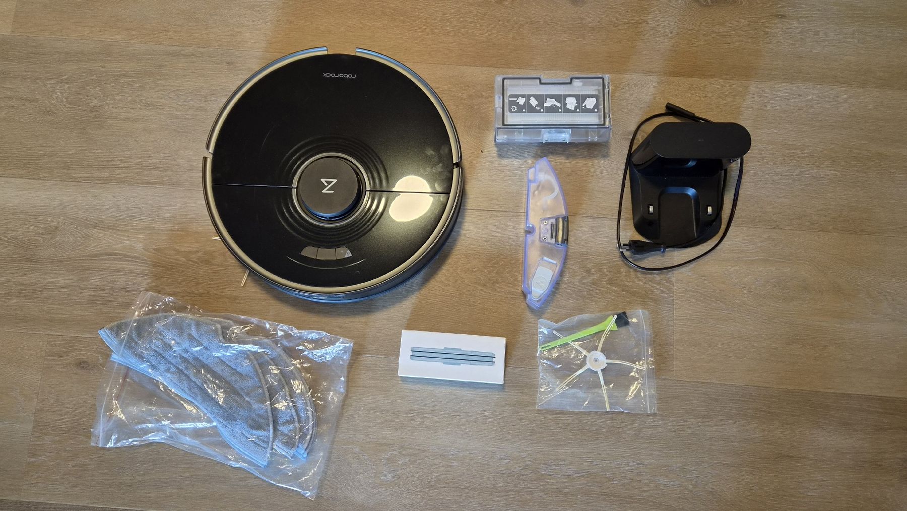 Roborock Aspirateurs & Accessoires: Roborock S7 Saugroboter mit Moppfunktion – D'occasion à Dinhard par Lecrae 5
