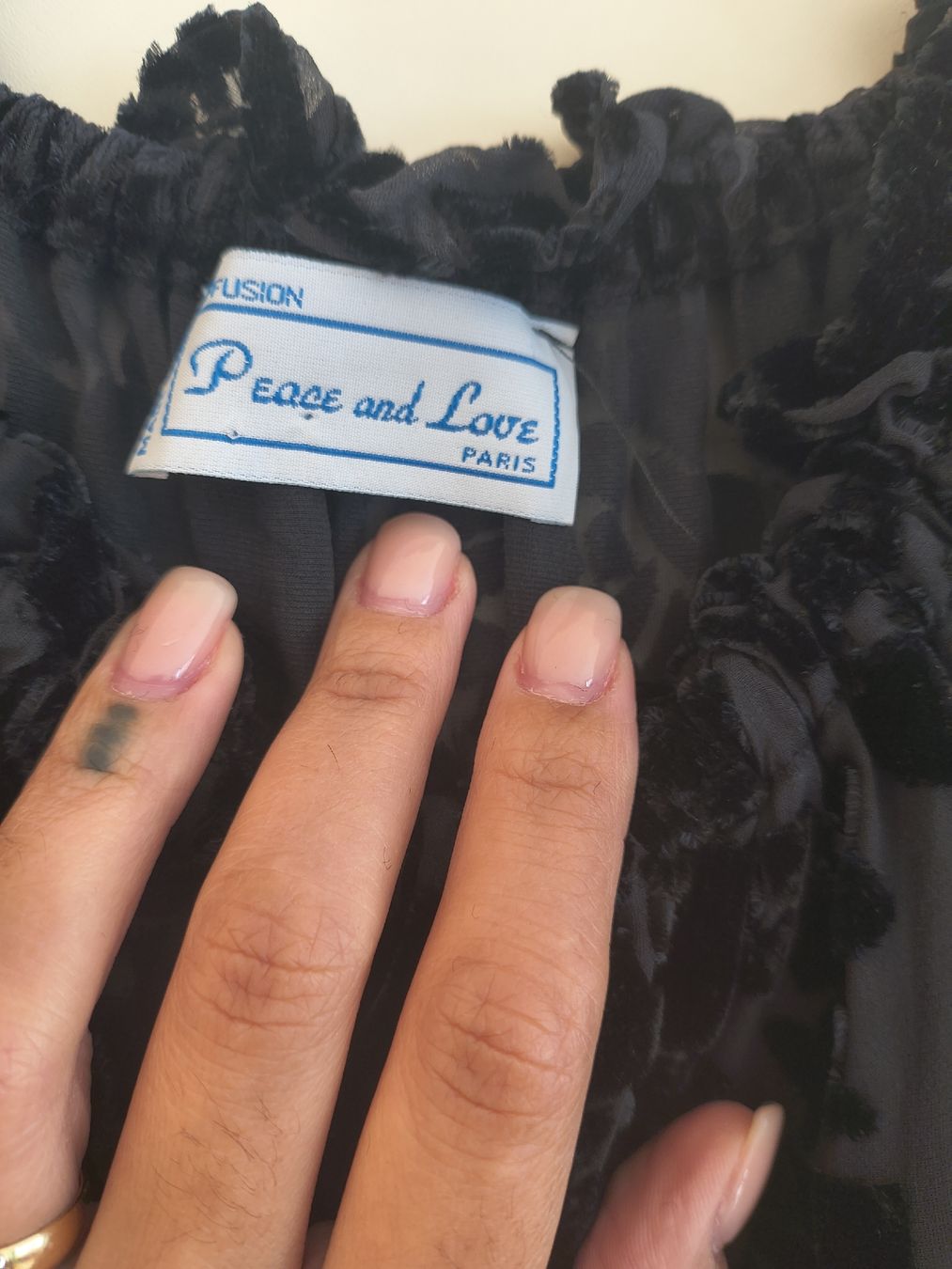 Kleider: Wunderschönen Samtkleid aus PariS ab CHF 1 – Neu (gemäss Beschreibung) aus Zürich von laribuechel 2