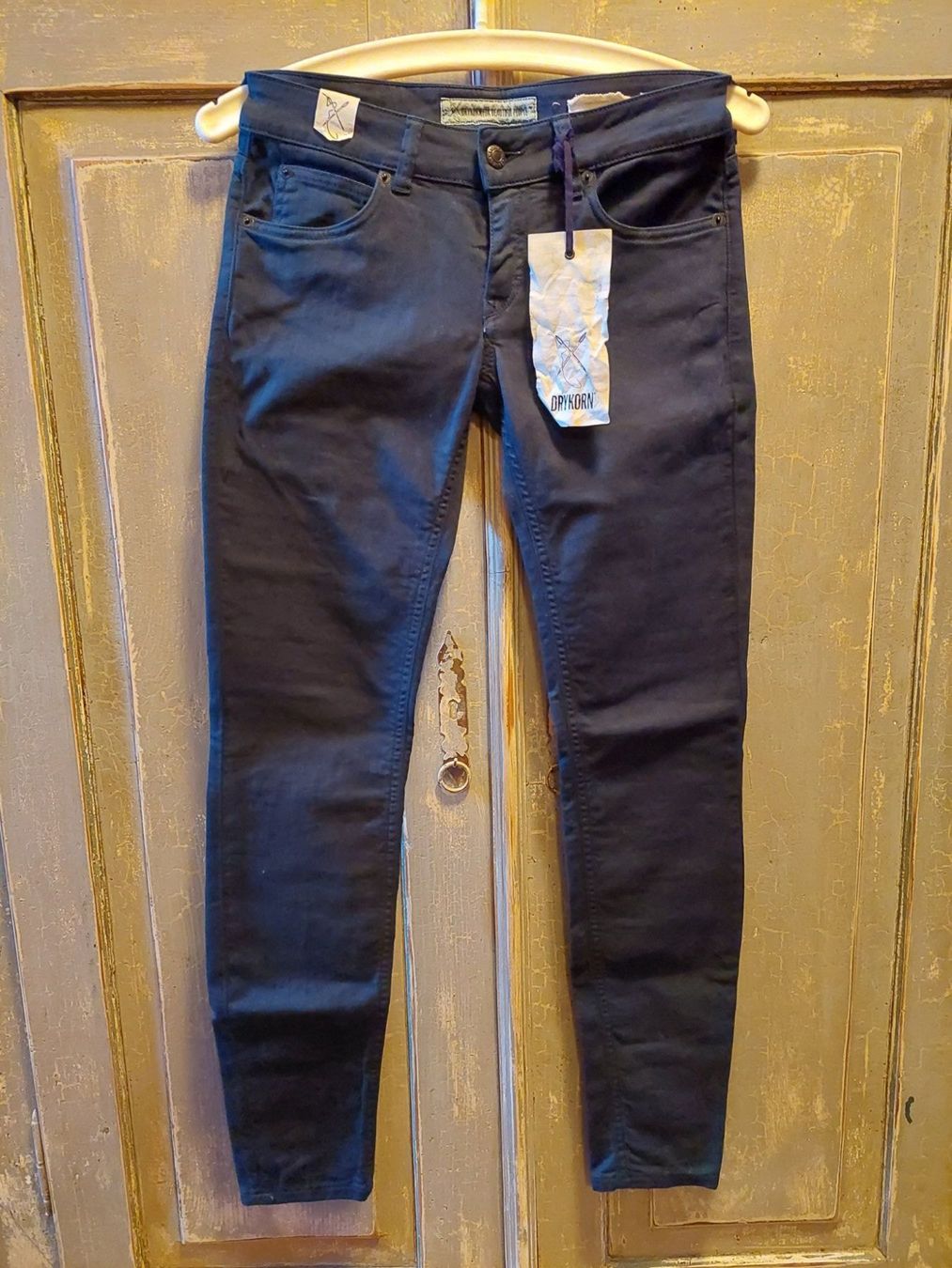 Drykorn Jeans: Drykorn . Luxury Jeans 26/34 – Neu und originalverpackt aus Besenbüren von teluride89