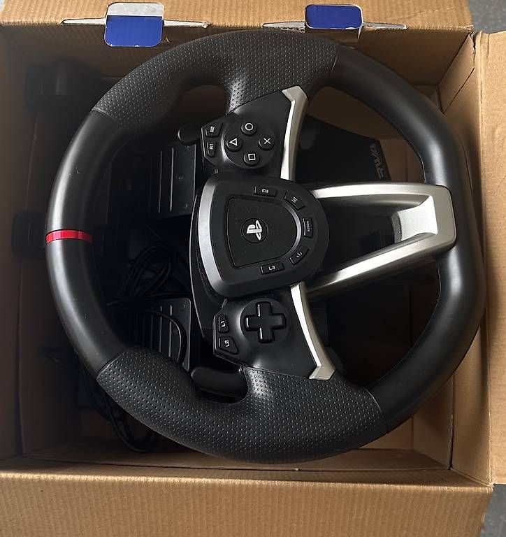 Controller: Volante play – Usato da Taverne venduto da lui_6wvq