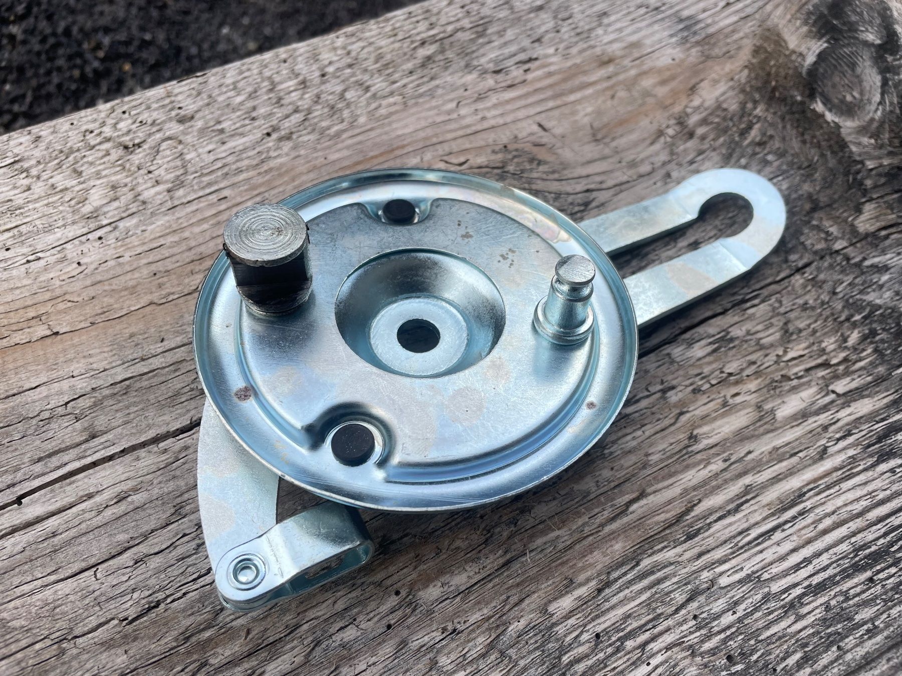 Sachs Cyclomoteurs: Plaque Frein. – Neuf avec emballage d'origine à Leytron par ACLEONARD01 1