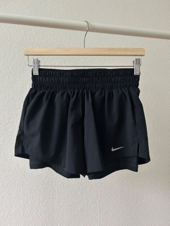 Nike Performance shorts