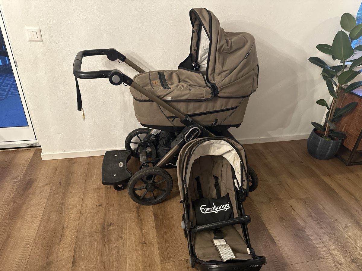 Emmaljunga Carrozzine: Emmaljunga Kinderwagen mit viel Zubehör – Usato da Klingnau venduto da leobox