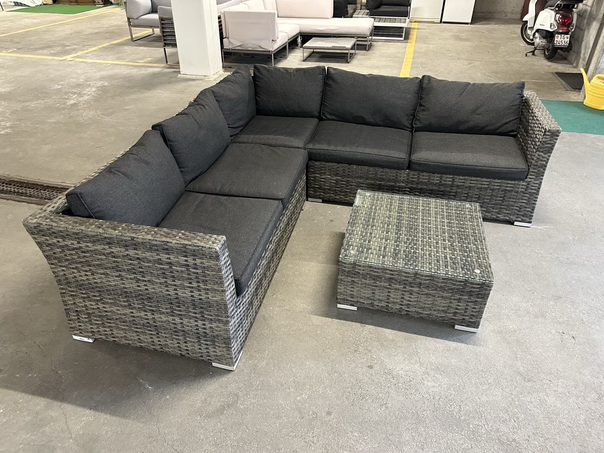 Divani: Gartenlounge Rattan 4-tlg Gartenmöbel – Usato da Steinach venduto da EvAy_Trade_2023 2