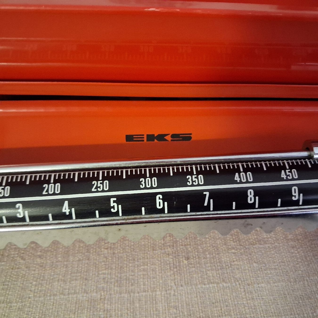 Elettrodomestici da cucina: Vintage kitchen scale EKS Swedish Red – Difettoso da Wil SG venduto da tre_g2l7 2