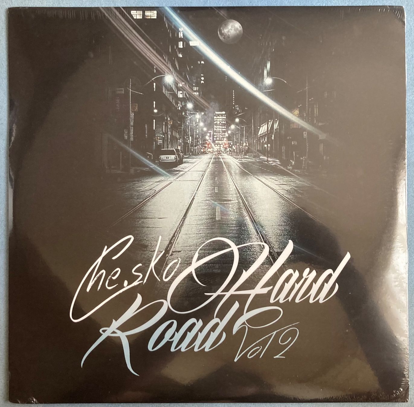 Vinyles: CHE.SKO - HARD ROAD VOL. 2 – Neuf avec emballage d'origine à Poliez-Pittet par Newtown-Records