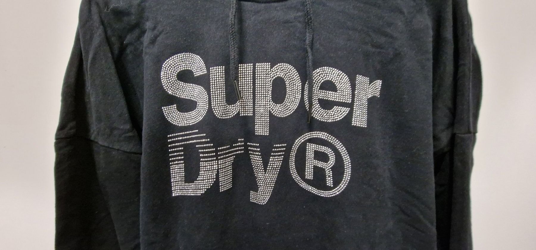 Pulls & Sweat-shirts: Superdry Pullover – D'occasion à Oftringen par bin_2wk8 1